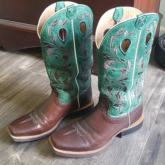 Twisted X Shoes - 🌻Twisted X Teal Green Cowboy Boots🌻